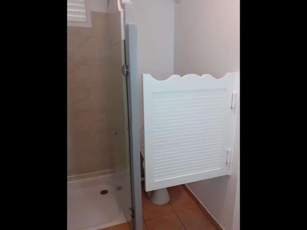 Studio Village Vacances,Vue Mer, Plage A 30M ,Wifi A Sainte Anne 外观 照片