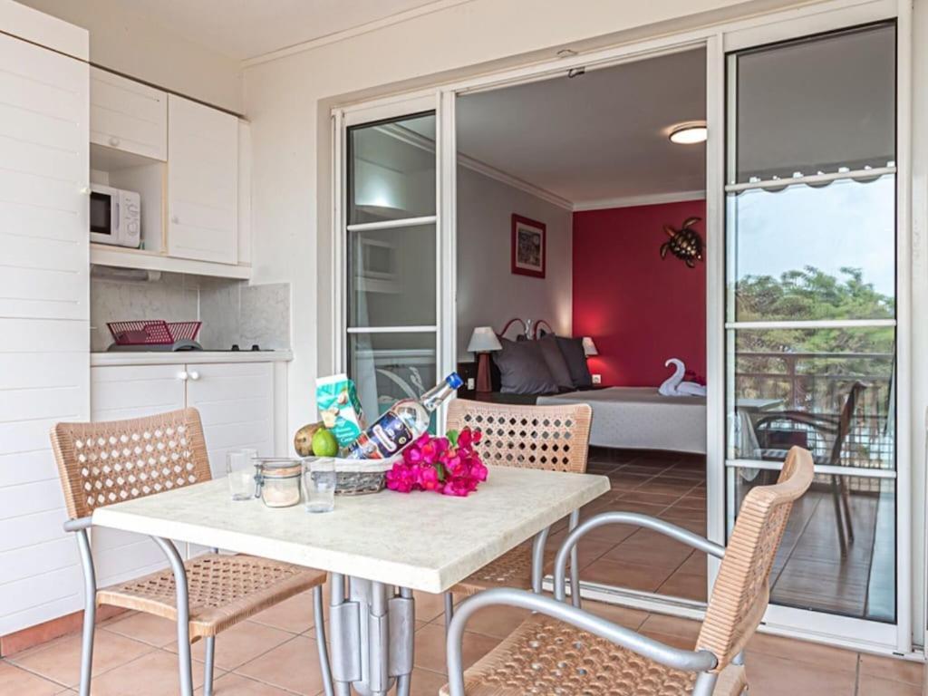 Studio Village Vacances,Vue Mer, Plage A 30M ,Wifi A Sainte Anne 外观 照片